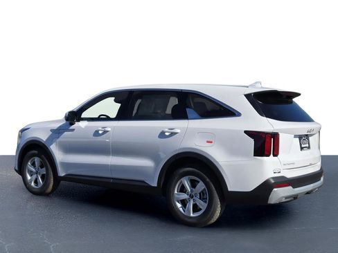 New 2026 Kia Sorento LX image 12