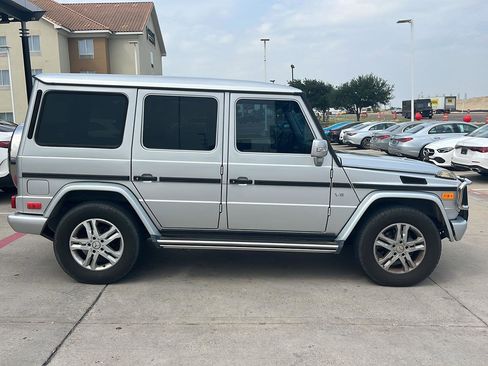 Used 2011 Mercedes-Benz G 550 image 6