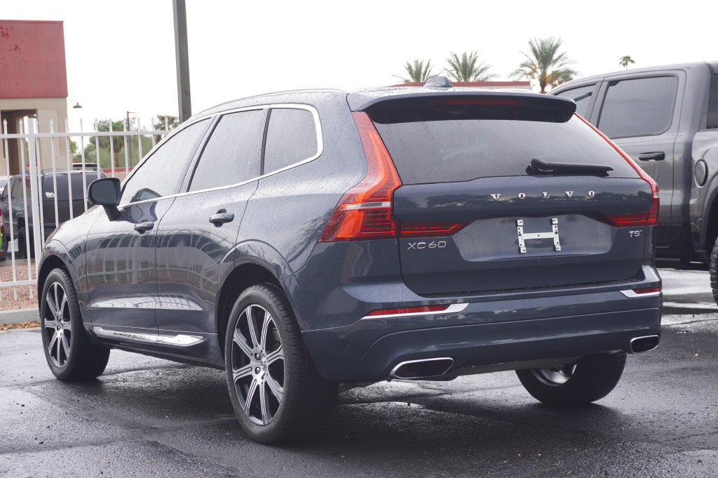 Used 2021 Volvo XC60 T5 Inscription AWD/4WD image 3