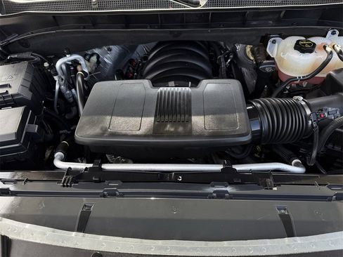 Certified 2025 Chevrolet Tahoe LT image 25