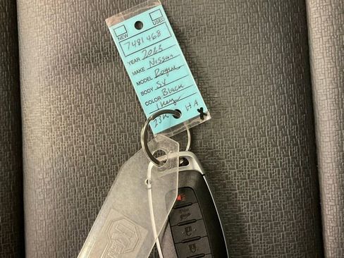 Used 2023 Nissan Rogue SV w/ SV Premium B Package image 38