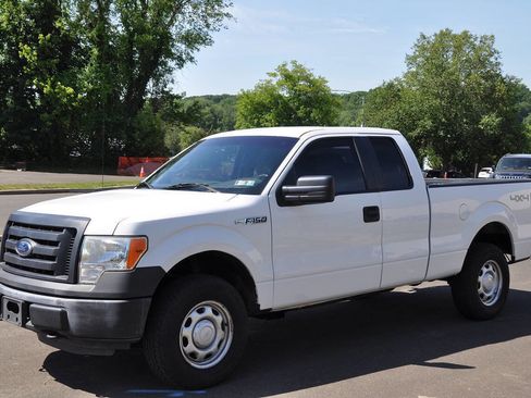 Used 2011 Ford F150 XL w/ PWR Equipment Group AWD/4WD image 1
