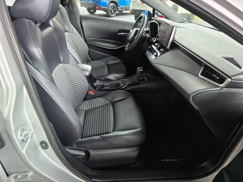 Used 2024 Toyota Corolla XSE FWD image 11