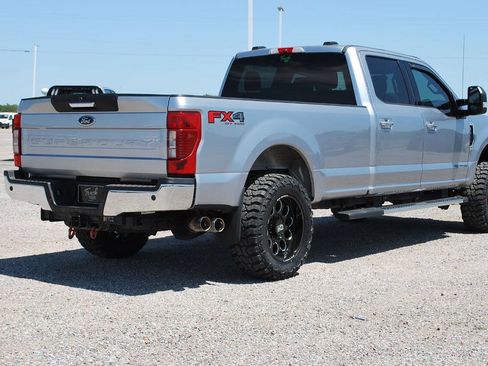 Used 2022 Ford F350 XLT w/ XLT Premium Package AWD/4WD image 5