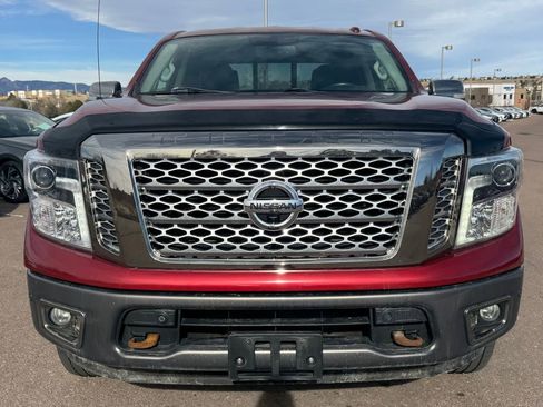 Used 2018 Nissan Titan Platinum Reserve image 2