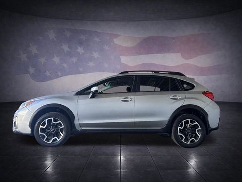 Used 2017 Subaru Crosstrek 2.0i Premium w/ Popular Package #2 AWD/4WD image 2
