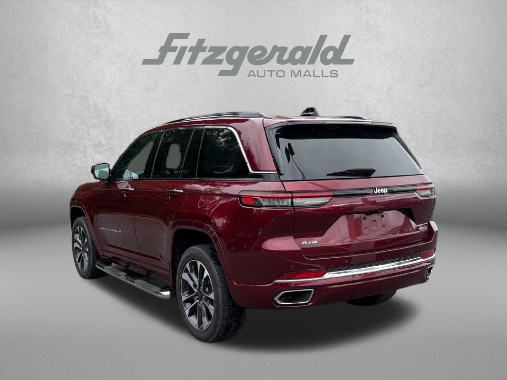 Used 2023 Jeep Grand Cherokee Overland AWD/4WD image 6