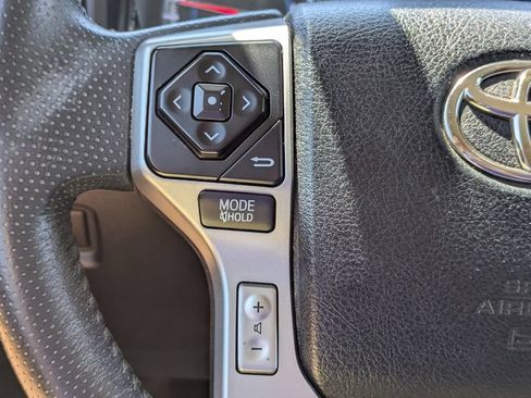 Used 2016 Toyota 4Runner SR5 RWD image 15