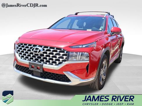 Used 2022 Hyundai Santa Fe SEL FWD image 2