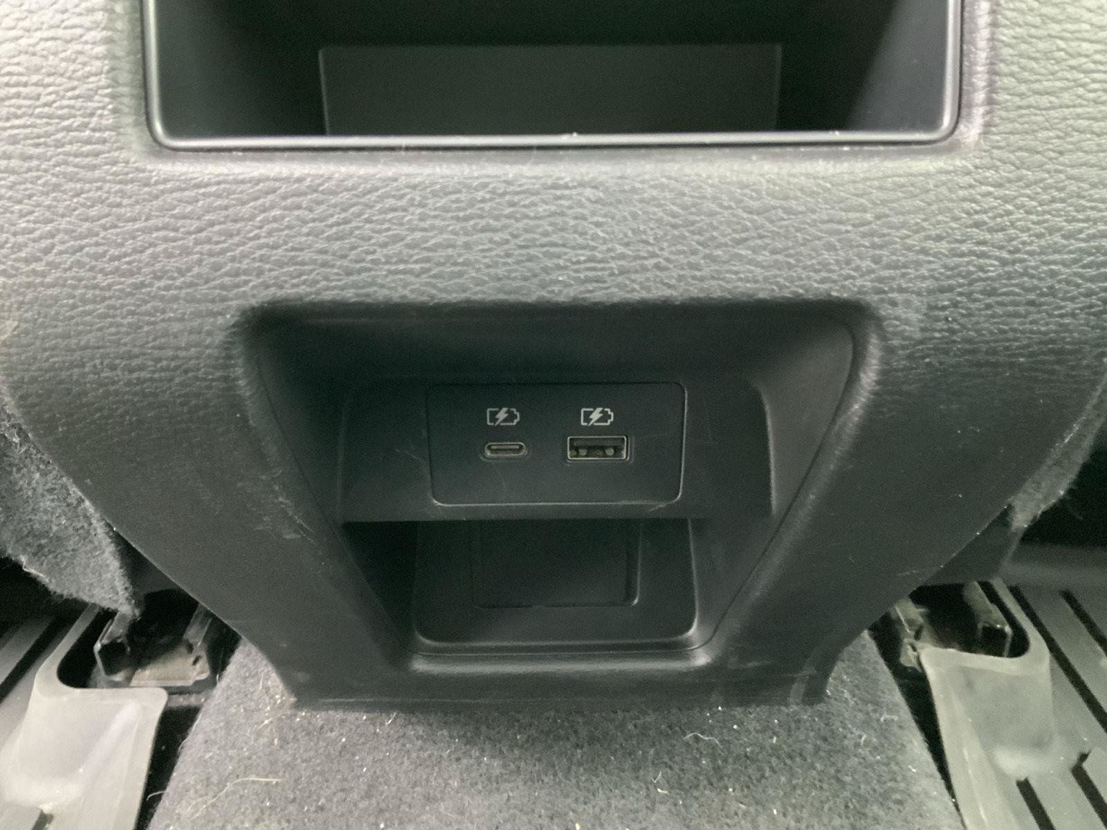 Used 2024 Mitsubishi Outlander SE AWD/4WD image 47