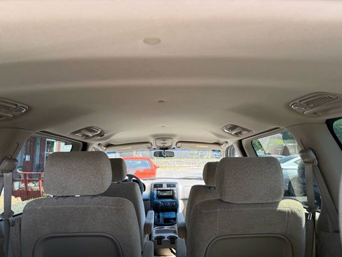 Used 2005 Kia Sedona FWD image 23