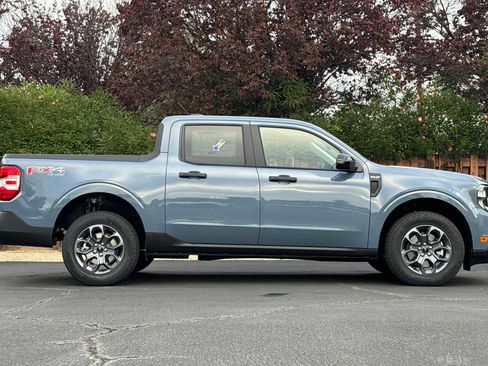 New 2025 Ford Maverick XLT w/ XLT Luxury Package image 3