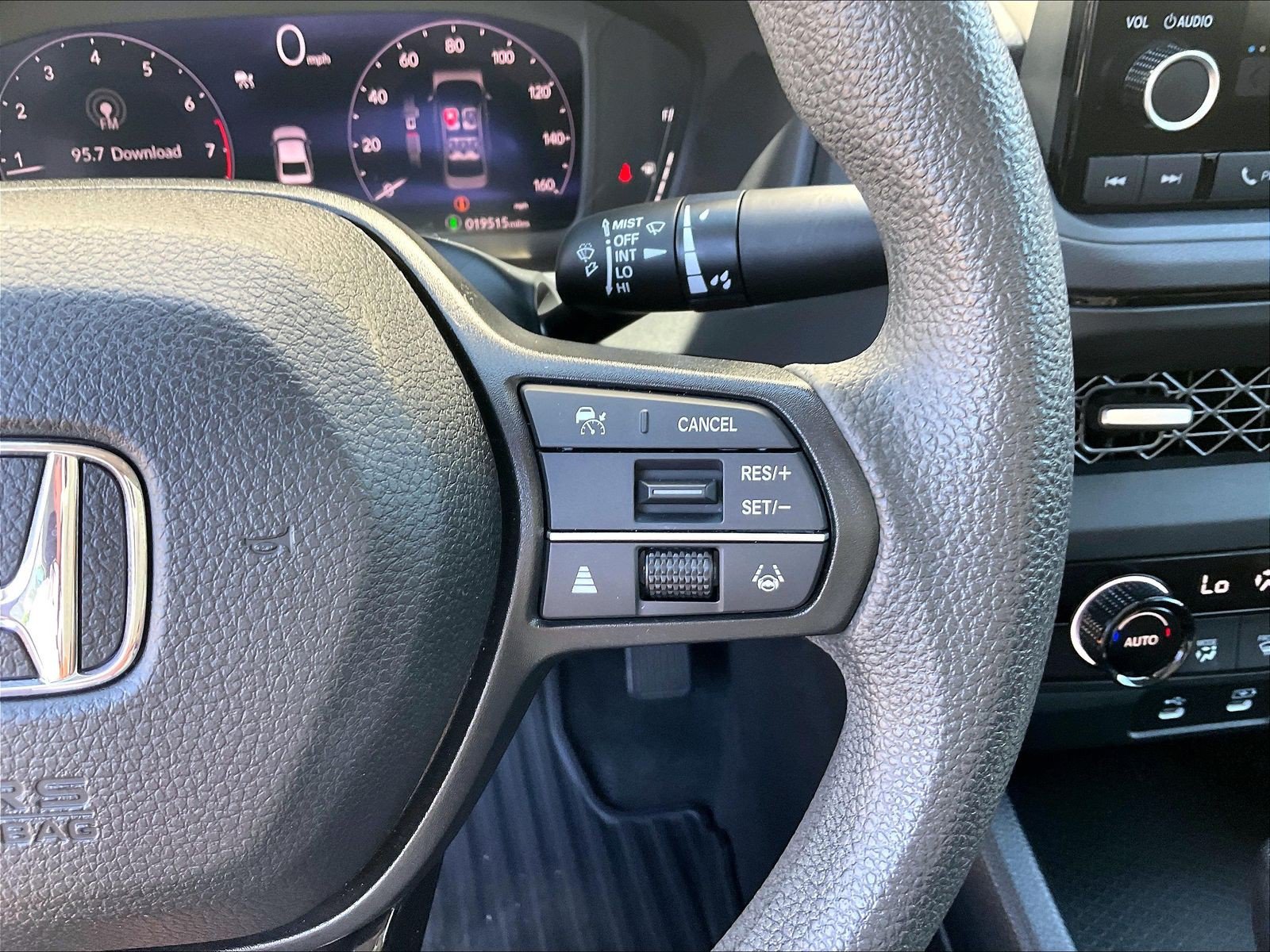 Used 2023 Honda Accord EX image 19
