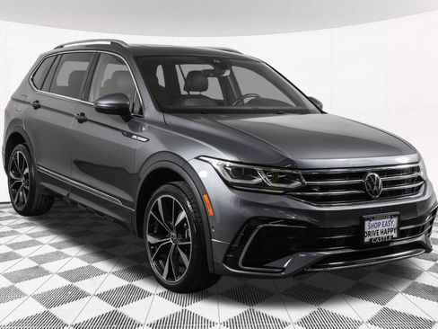 Used 2023 Volkswagen Tiguan SEL R-Line AWD/4WD image 11