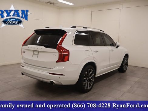 Used 2019 Volvo XC90 T5 Momentum w/ Protection Package Premier image 4