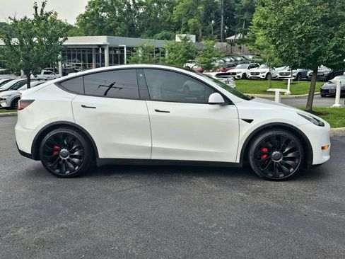 Used 2022 Tesla Model Y Performance AWD/4WD image 7