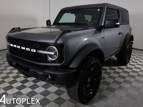 Used 2023 Ford Bronco Wildtrak image 10