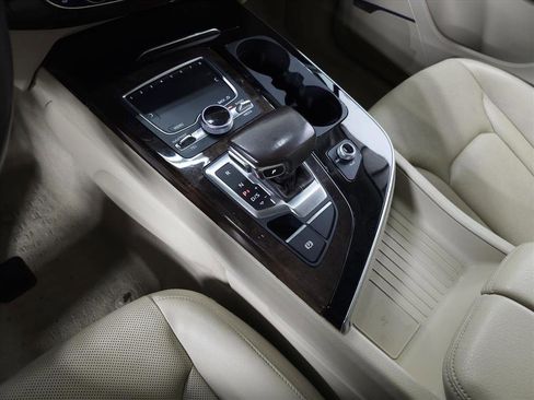 Used 2019 Audi Q7 3.0T Premium Plus w/ Premium Plus Package image 33