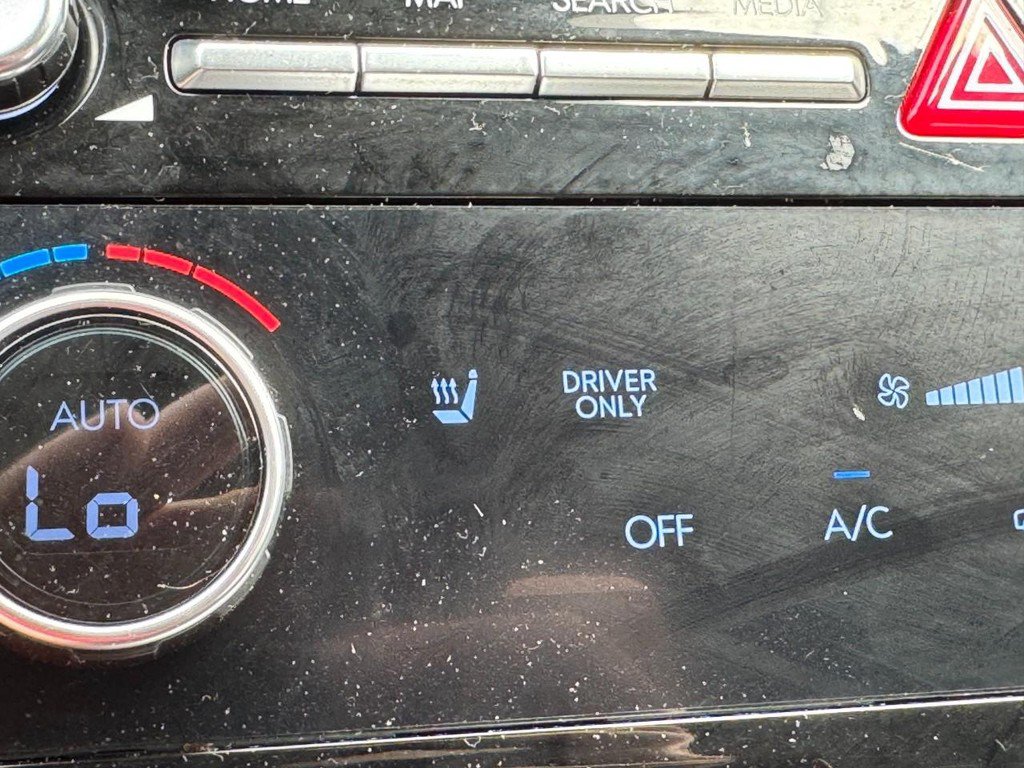 Used 2025 Hyundai Santa Fe SEL FWD image 20