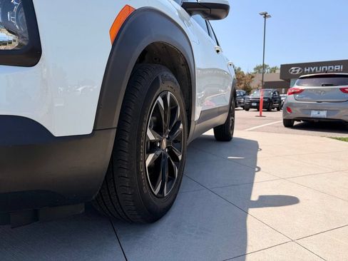 Used 2023 Chevrolet TrailBlazer LT w/ Convenience Package FWD image 15