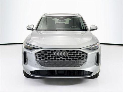 Certified 2025 Audi Q5 Premium Plus w/ Premium Plus AWD/4WD image 2
