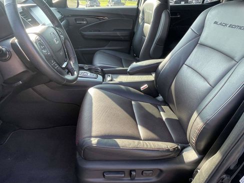 Used 2023 Honda Ridgeline Black Edition image 12