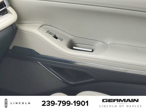 New 2026 Lincoln Navigator L Reserve AWD/4WD image 27