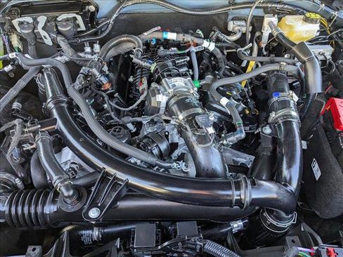 New 2025 Ford Bronco Outer Banks image 15