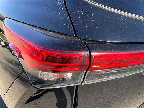 Used 2023 Toyota Highlander LE image 27