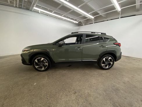 Used 2025 Subaru Crosstrek 2.5i Limited w/ Crosstrek Mirror Package image 3