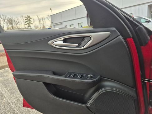 New 2025 Alfa Romeo Giulia AWD w/ Driving Assist Package image 14