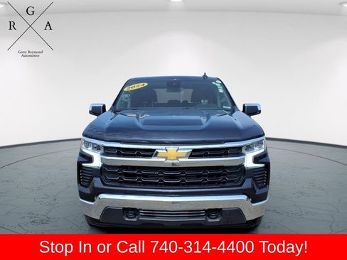 Used 2024 Chevrolet Silverado 1500 LT AWD/4WD image 2