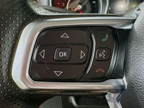 Used 2022 Jeep Gladiator Mojave w/ Dual Top Group AWD/4WD image 22