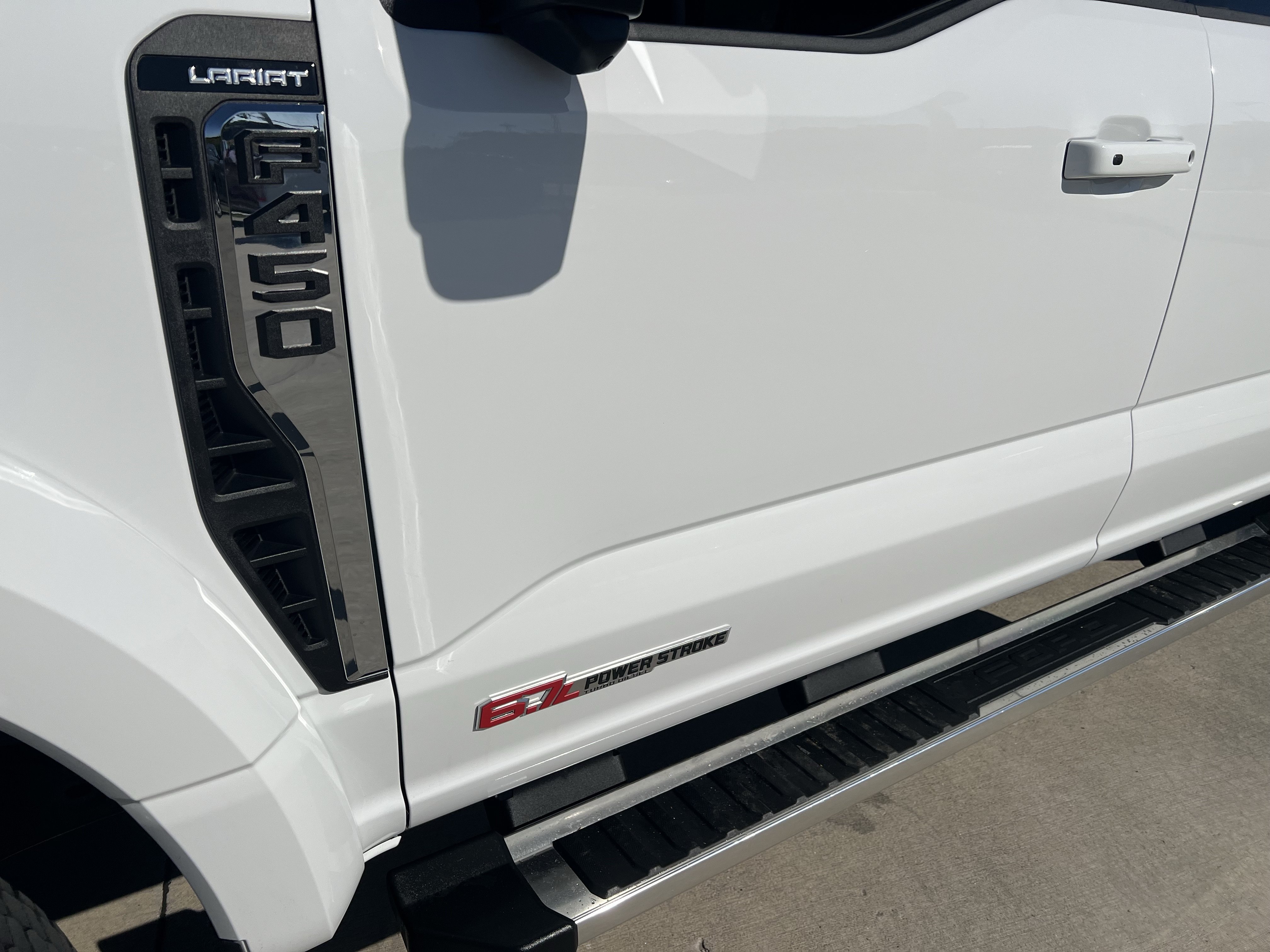 Used 2026 Ford F450 Lariat w/ FX4 Off-Road Package AWD/4WD image 3
