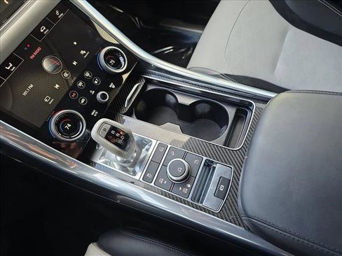 Certified 2022 Land Rover Range Rover Sport SVR image 18