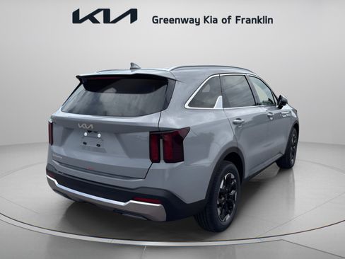 New 2026 Kia Sorento S FWD image 7