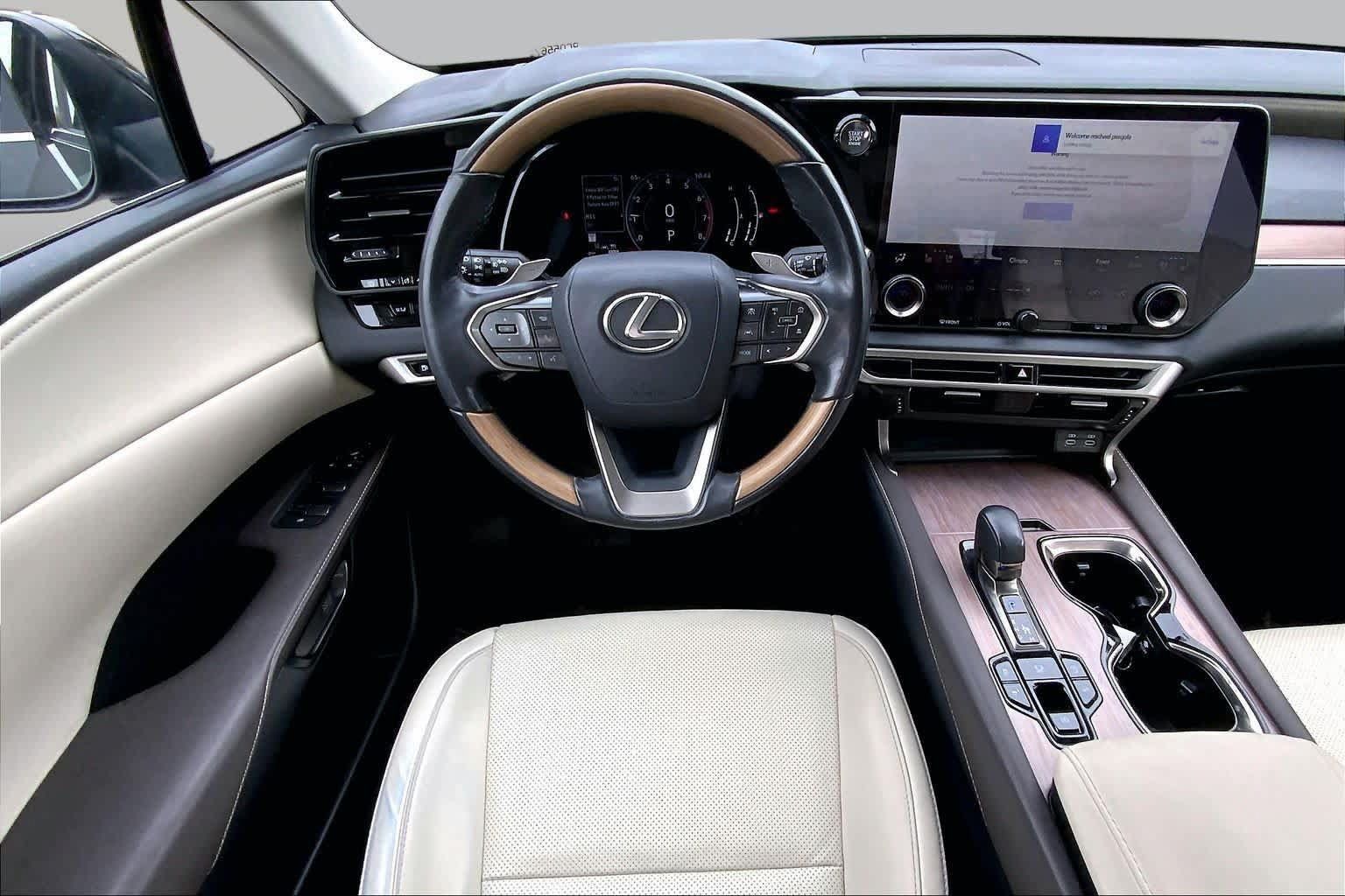 Used 2024 Lexus RX 350 Premium w/ Kick Sensor & Tow Package AWD/4WD image 6
