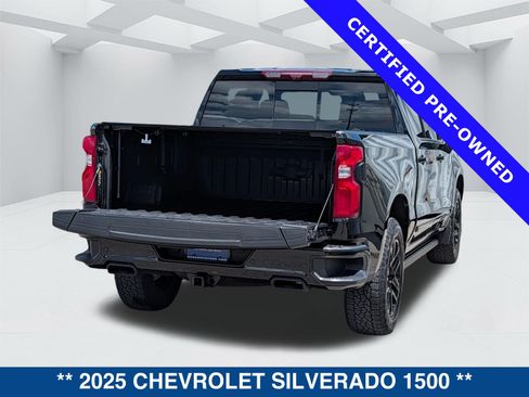 Used 2025 Chevrolet Silverado 1500 High Country w/ Midnight Edition AWD/4WD image 14