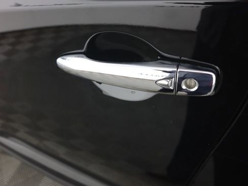 Certified 2024 Nissan Murano SV w/ SV Midnight Edition Package image 30