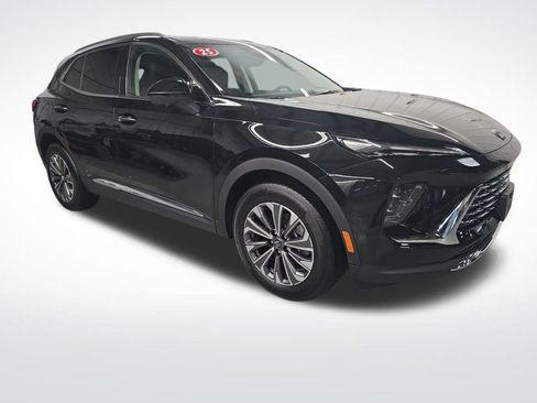 Certified 2025 Buick Envision Preferred image 8