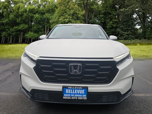 Certified 2023 Honda CR-V EX image 2