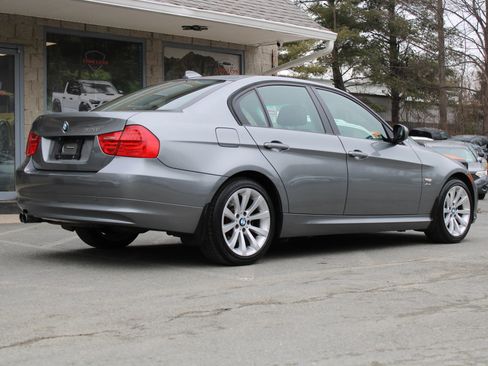 Used 2011 BMW 328i xDrive Sedan w/ Premium Pkg image 6