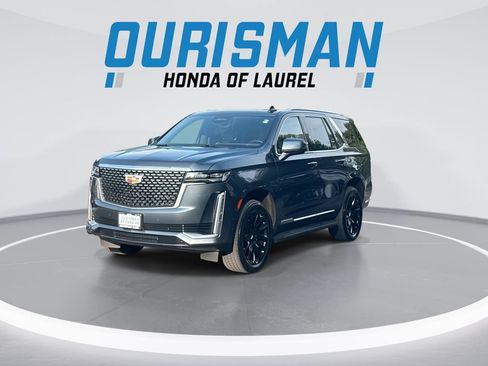 Used 2021 Cadillac Escalade Premium Luxury AWD/4WD image 4