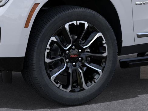 New 2026 GMC Yukon XL Denali AWD/4WD image 9