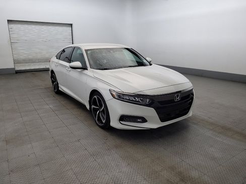 Used 2019 Honda Accord Sport image 13