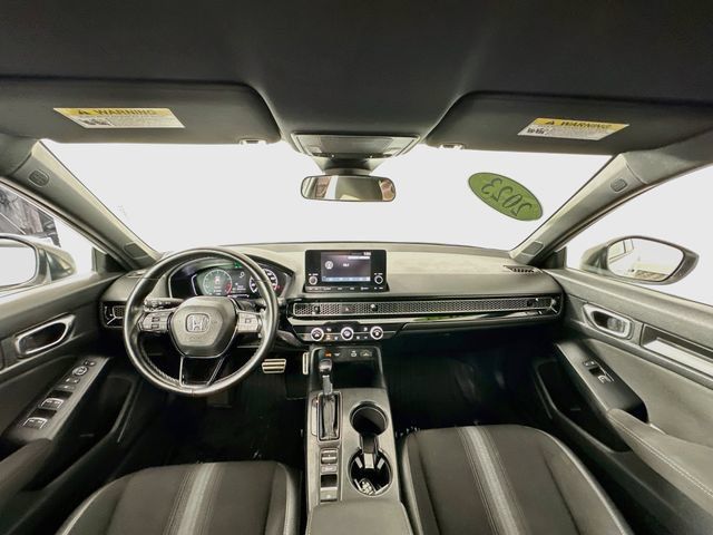 Used 2023 Honda Civic Sport image 3