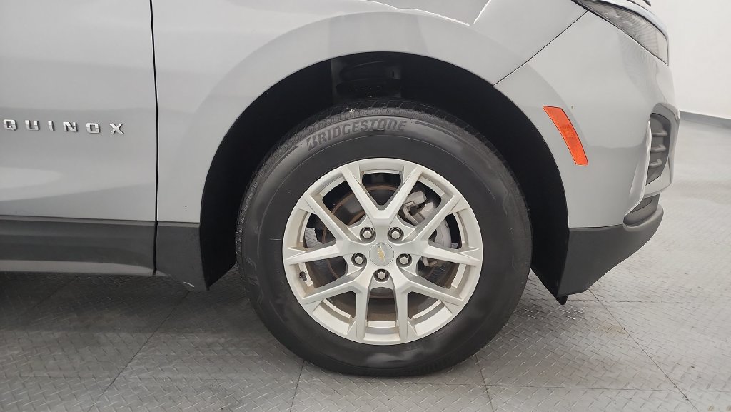 Used 2024 Chevrolet Equinox LT AWD/4WD image 22