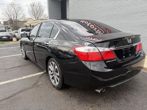 Used 2013 Honda Accord Sport image 7