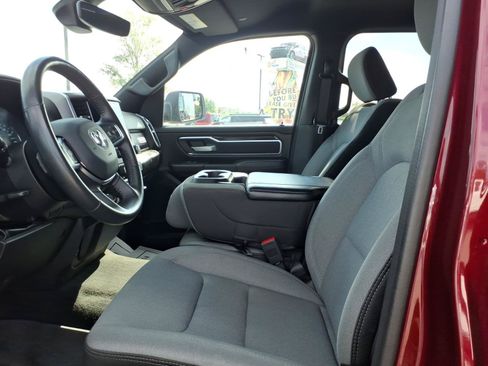 Used 2024 RAM 1500 Big Horn AWD/4WD image 10