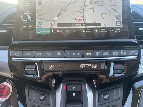 New 2026 Honda Odyssey Touring image 20